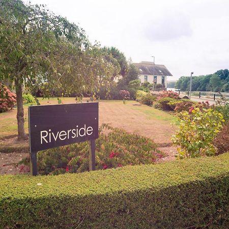 Riverside Apartment With Views And Parking Kingsbridge  Eksteriør bilde